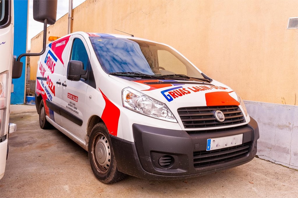 Ahorre tiempo y dinero con nuestro servicio de coche-taller