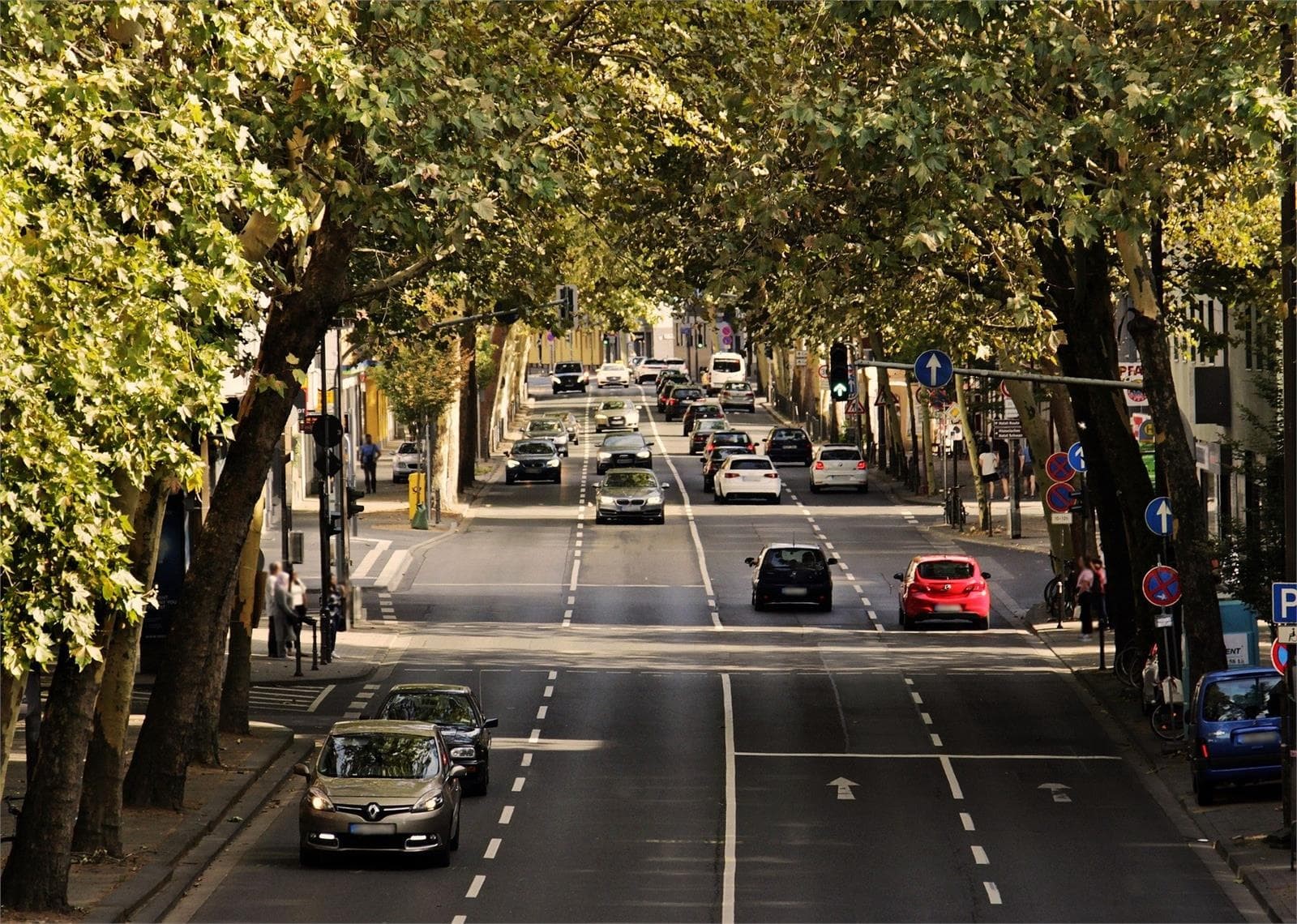 Asistencia para camiones pequeños en Ourense - Imagen 1